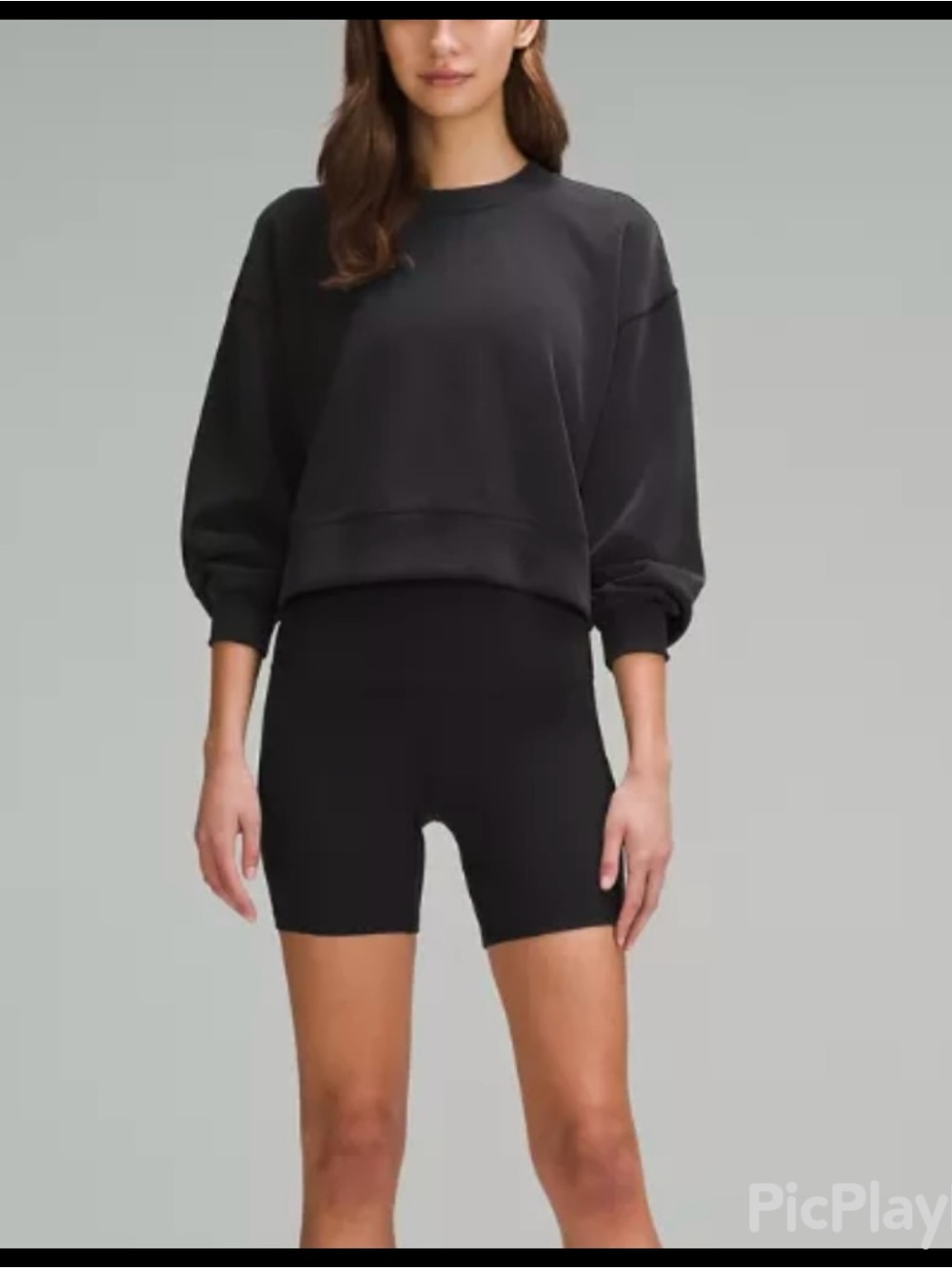 Lululemon Softstreme Perfectly Oversized Cropped Crew in Black Size 4 Like New